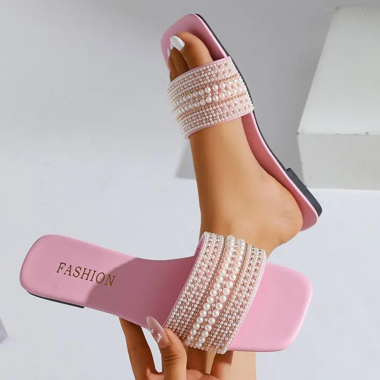 Women's Flat Bottom Sandals 2025 Summer New Style Beaded Rhinestone Shoes Womens Outdoor Fashion Slippers